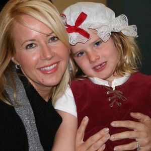 Meet your Posher, Holly